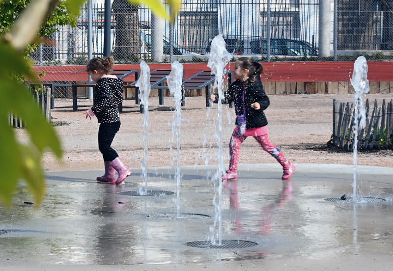 fontaine place Raspail