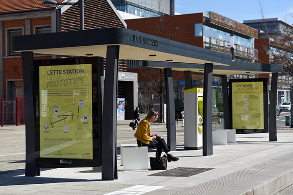 Station de tramway augmentée